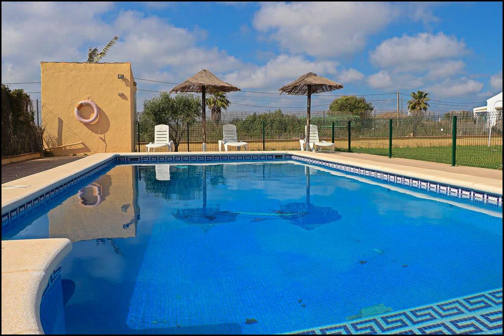 Bungalow en complejo II Conil De La Frontera Exterior foto